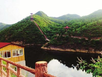 湖光山色