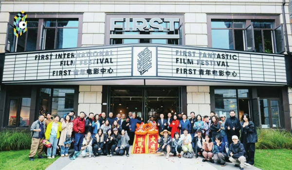 First青年电影中心落地潭柘寺镇
